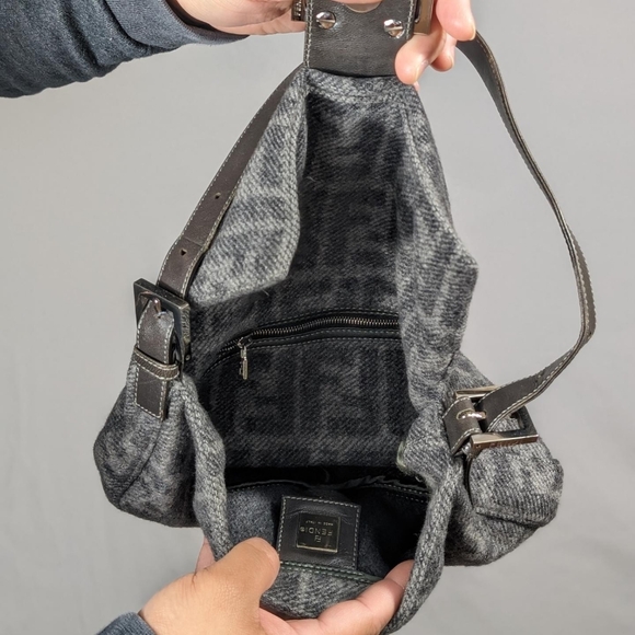 Authentic Fendi - Picture 5 of 5